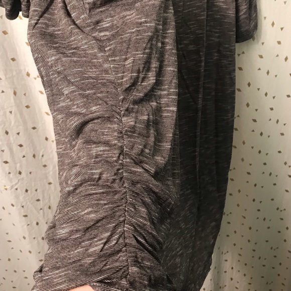 STYLE & CO 3x Black Ruched Sleeve & Side Top - Picture 3 of 6